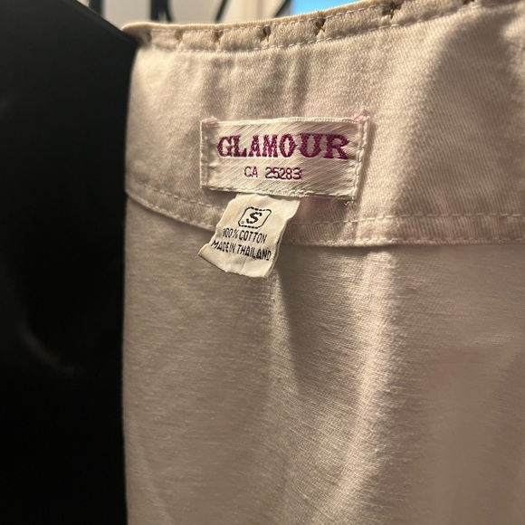 Vintage embroidered White Jacket with Gold Accents - Picture 4 of 5